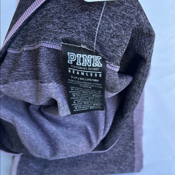 PINK Victoria's Secret Leggings - Gray and PINK Victoria's Secret - Picture 4 of 4